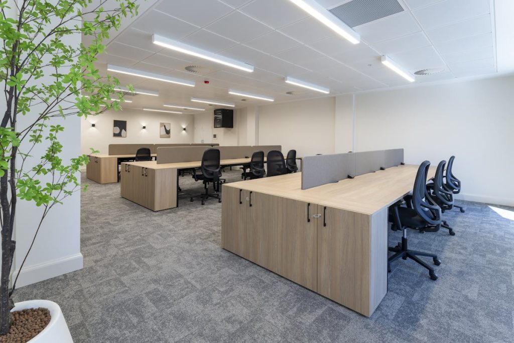 a5c2faca36f624033e4b09832efc6fd3-t3a4116-070425-scd-65-leadenhall-street-peter-landers-photography-large-1024x683.jpg
