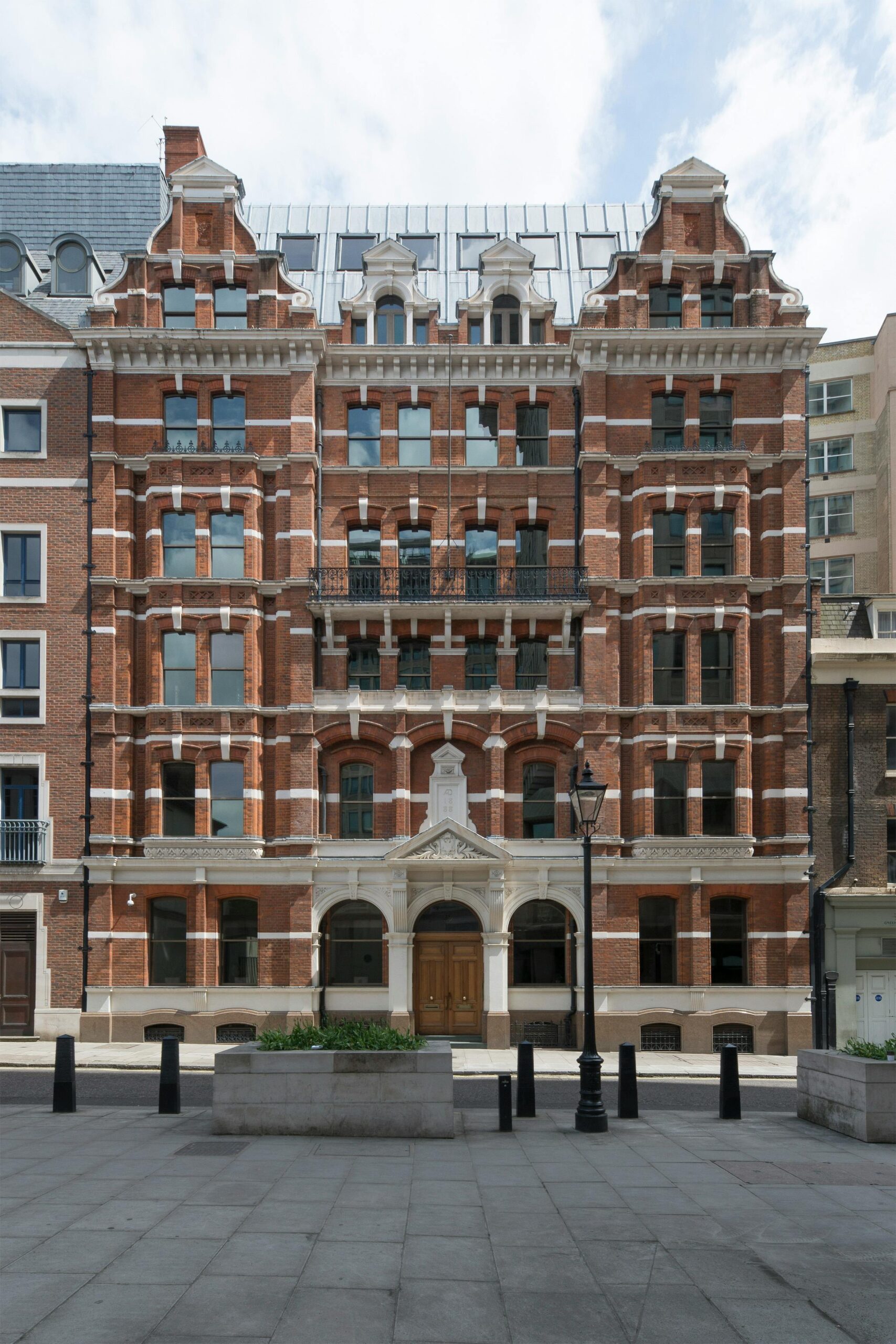 29 Queen Annes Gate
